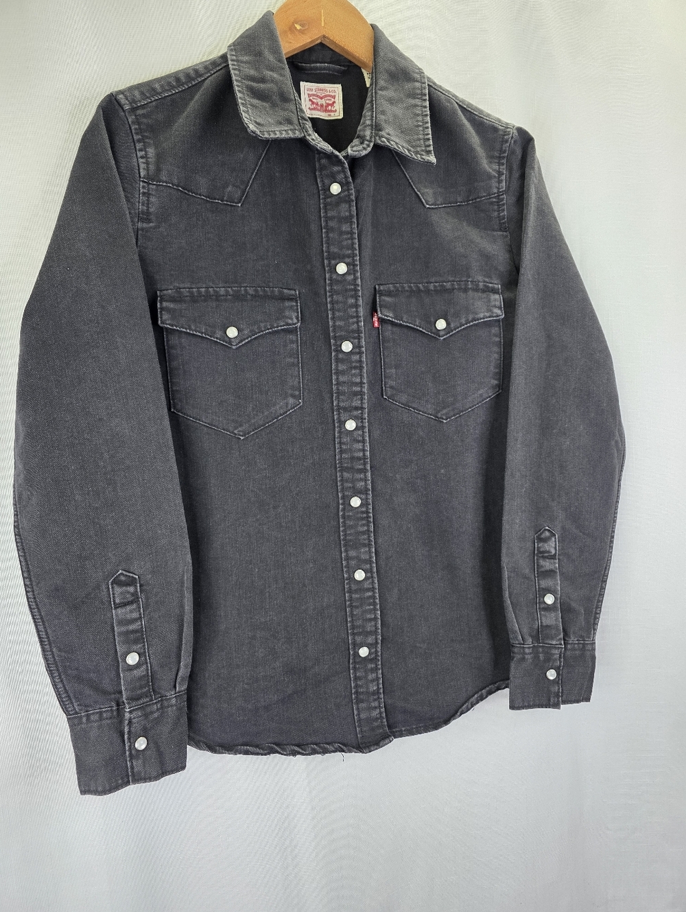 Levi’s Womens Pearl Snap Denim Western Shirt Long Sleeve Standard Fit Size Small - Picture 4 of 12